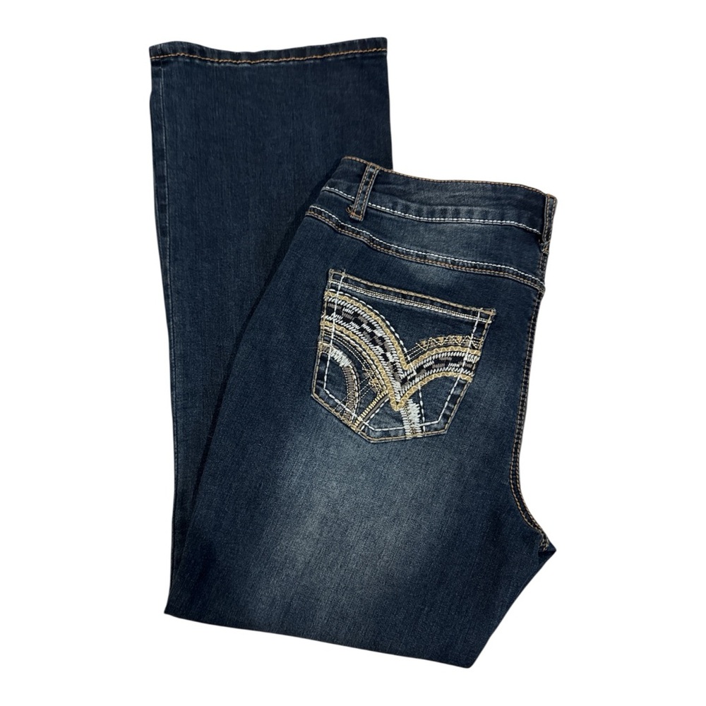 Elegant Dark Blue Flare Jeans with Embroidered Pocket